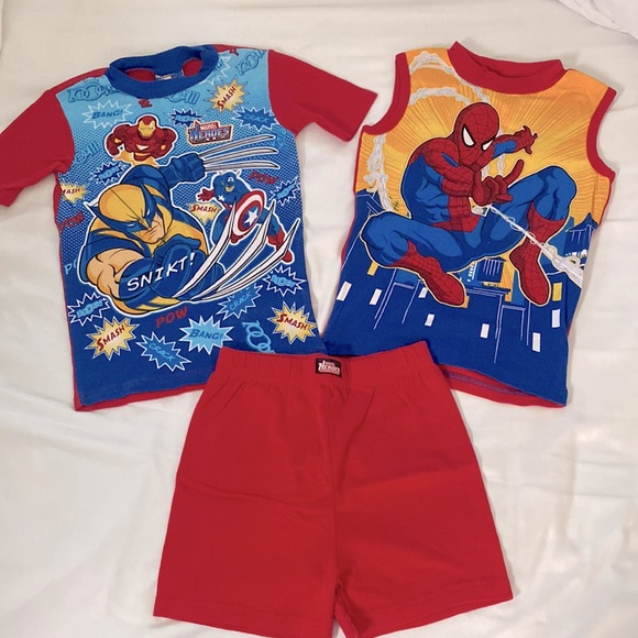 Boys Marvel Heroes pajama set-Size 10 - Picture 1 of 2